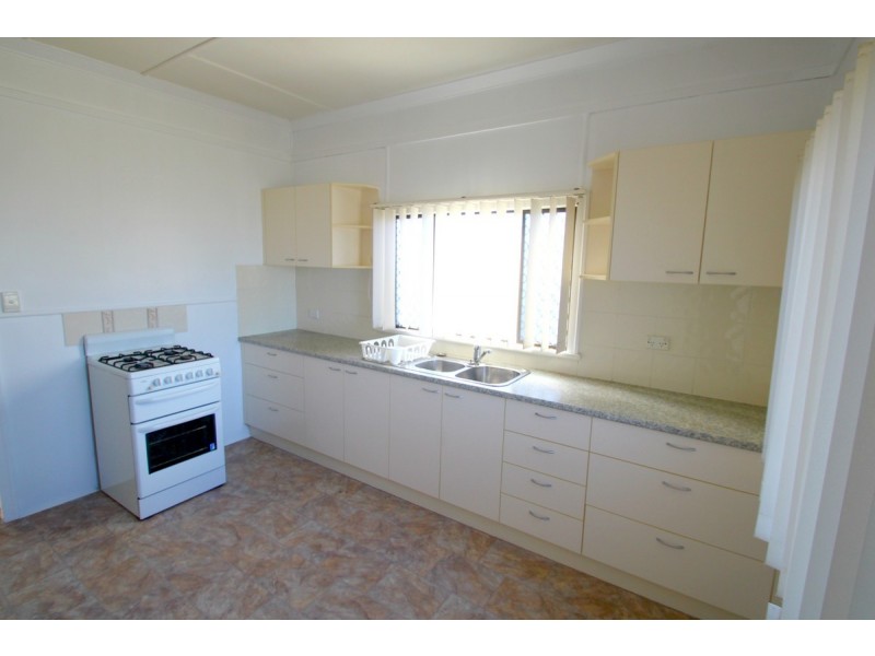 25 Edwards Street, Norville QLD 4670