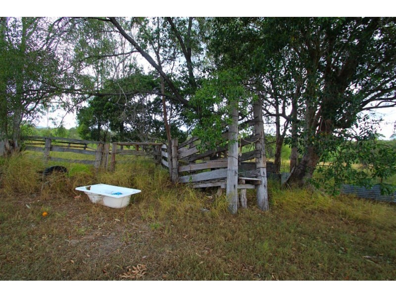 1298 Monduran Road, Waterloo QLD 4673