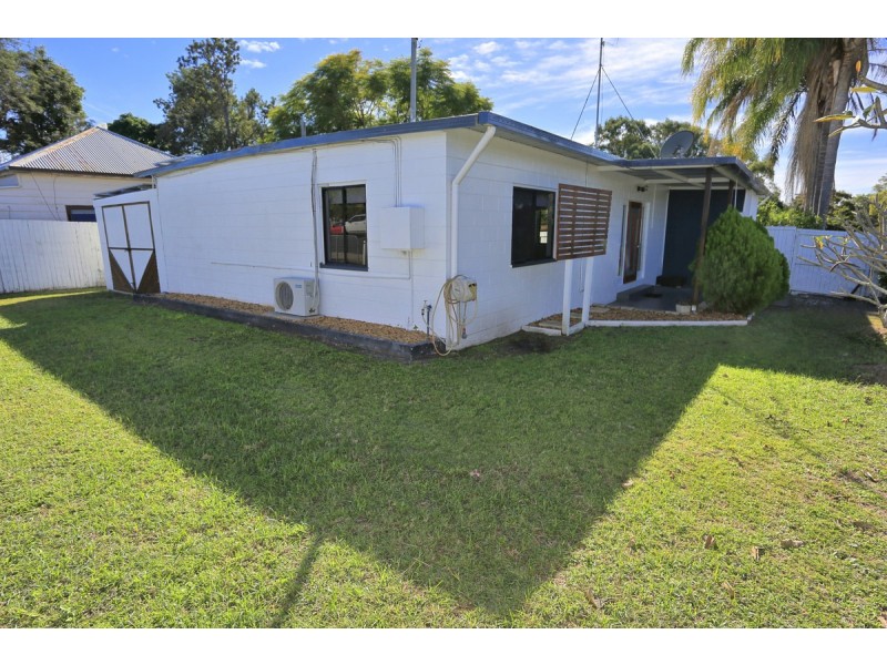32 Boundary Street, Bundaberg South QLD 4670