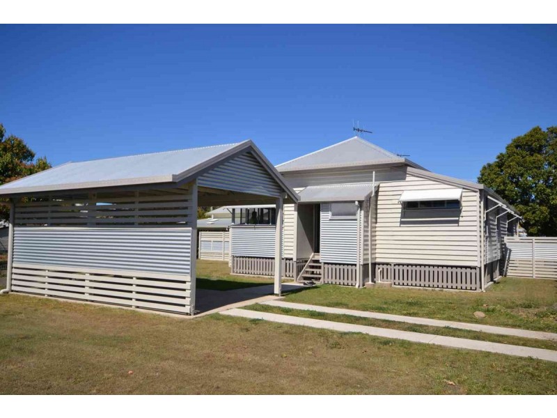 2/67 George Street, Bundaberg South QLD 4670