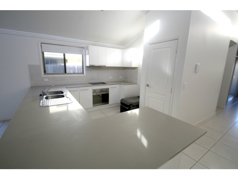 7/179A Bargara Road, Kalkie QLD 4670