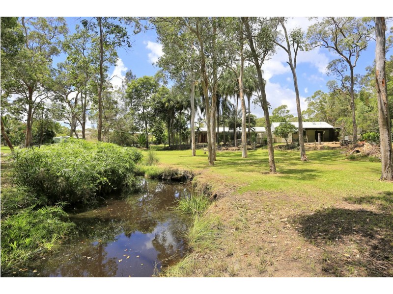 20 Bush Road, Branyan QLD 4670