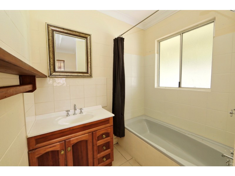 20 Bush Road, Branyan QLD 4670