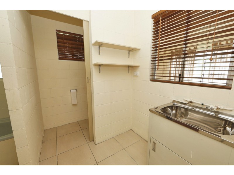 20 Bush Road, Branyan QLD 4670