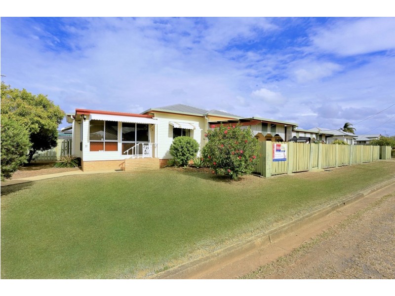 71 Pitt Street, Walkervale QLD 4670