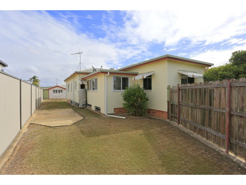 71 Pitt Street, Walkervale QLD 4670