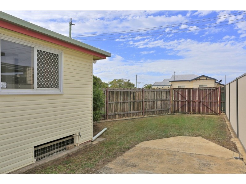 71 Pitt Street, Walkervale QLD 4670