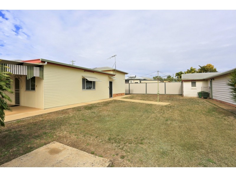71 Pitt Street, Walkervale QLD 4670
