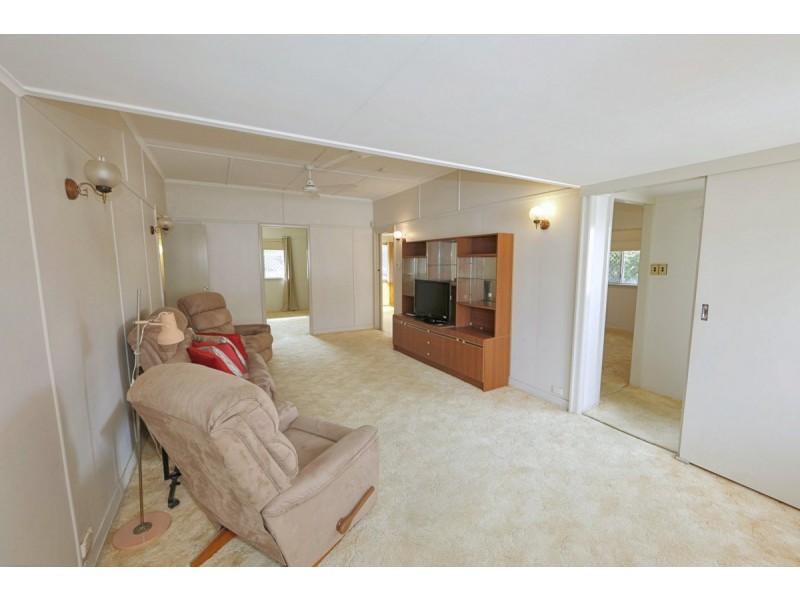 71 Pitt Street, Walkervale QLD 4670
