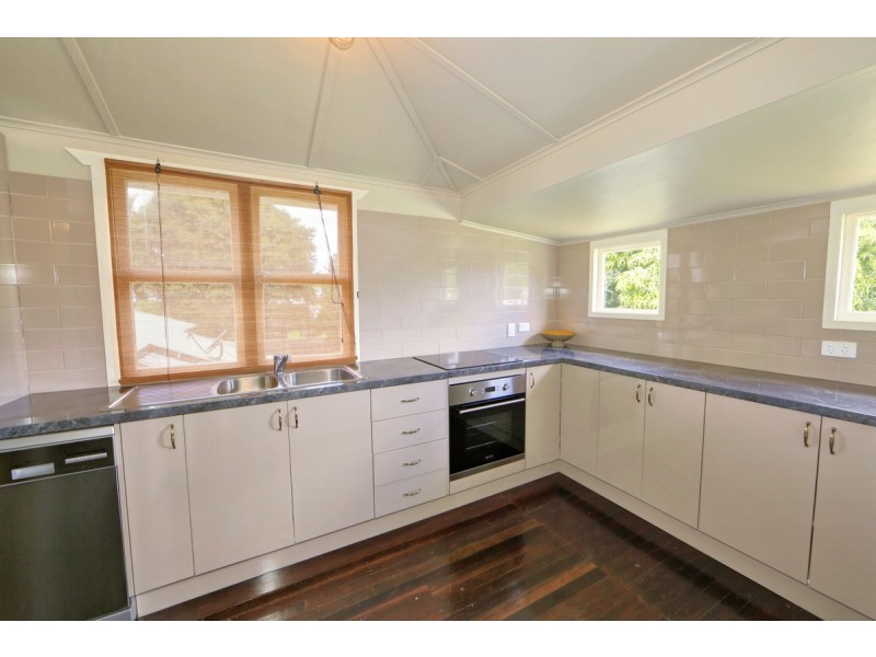 28 Donald Street, Bundaberg North QLD 4670