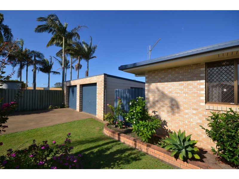 2 Vandenberg Street, Avenell Heights QLD 4670