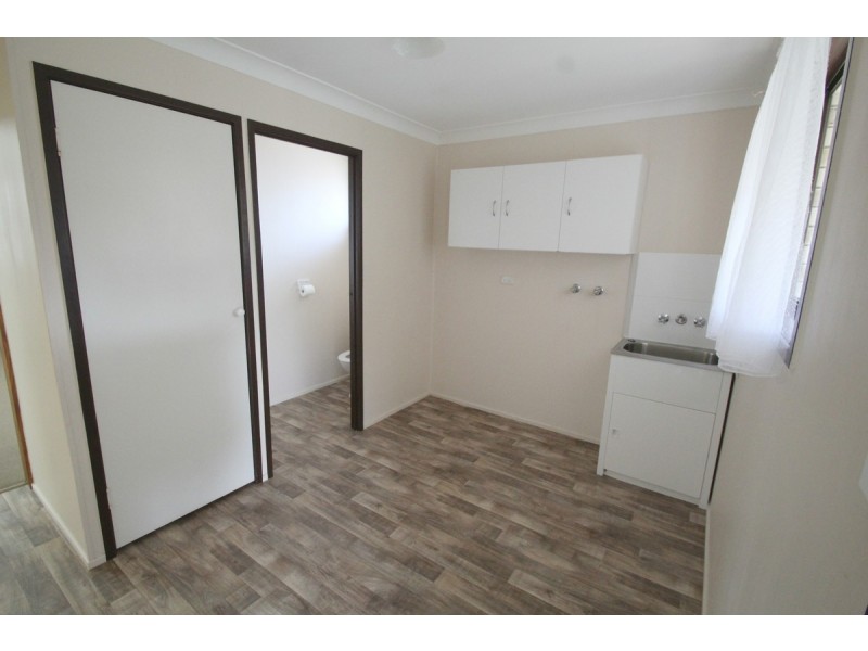 2 Vandenberg Street, Avenell Heights QLD 4670