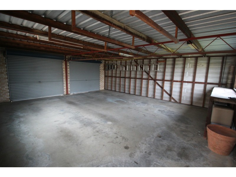 2 Vandenberg Street, Avenell Heights QLD 4670