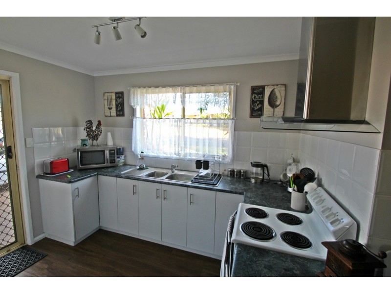 32 Swan Drive, Kalkie QLD 4670