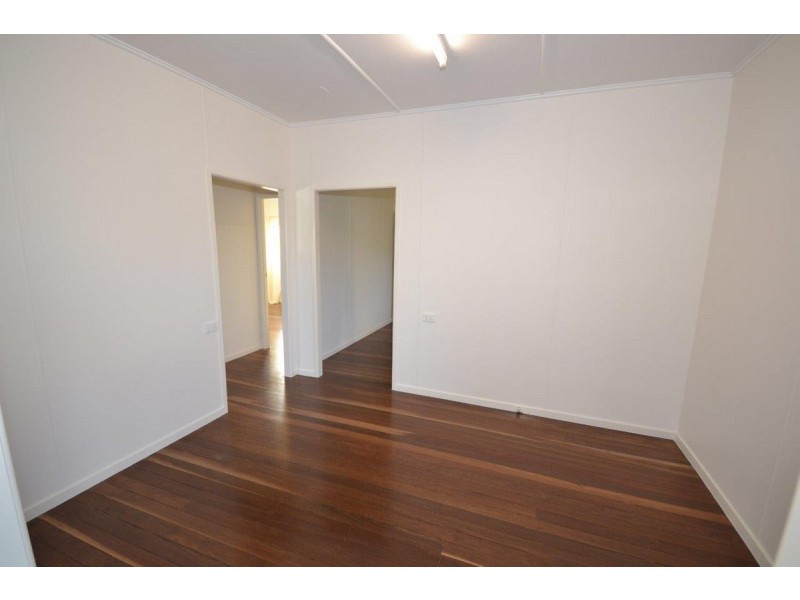 4 Collins Street, Bundaberg East QLD 4670