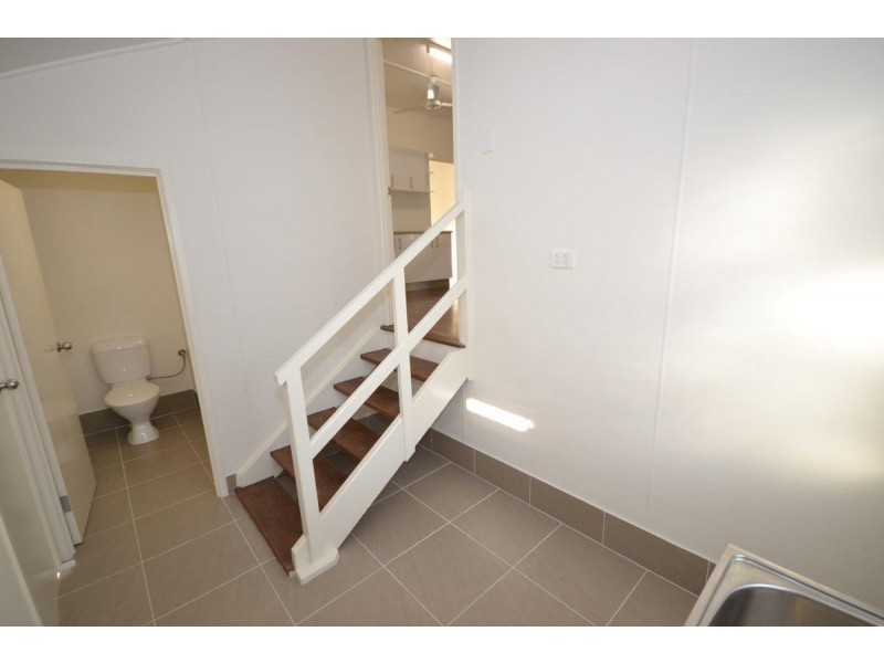 4 Collins Street, Bundaberg East QLD 4670