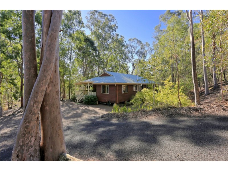 118 Crosswells Road, Pine Creek QLD 4670