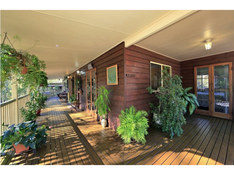 118 Crosswells Road, Pine Creek QLD 4670