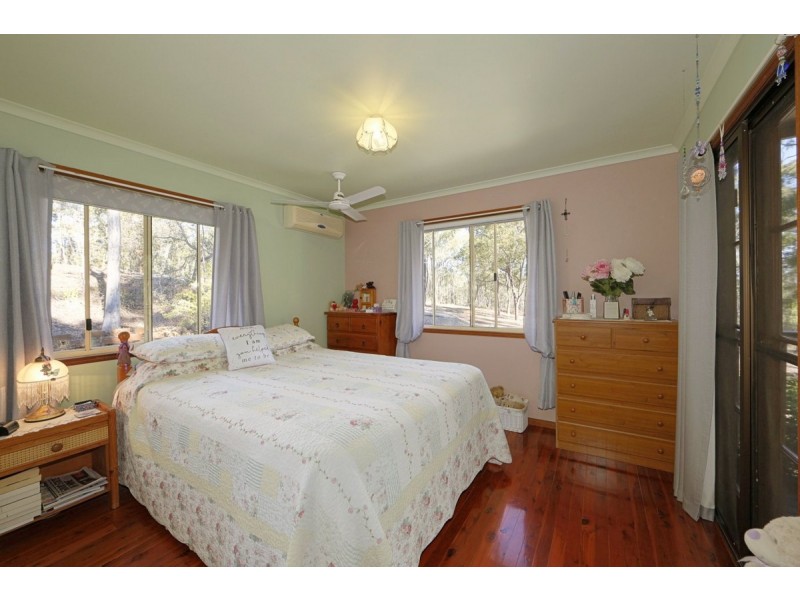 118 Crosswells Road, Pine Creek QLD 4670