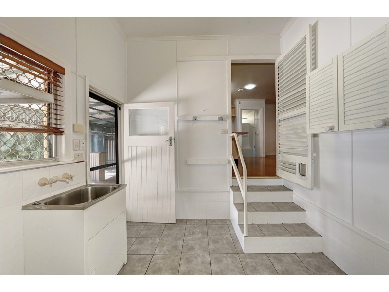 37 Stevenson Street, Kepnock QLD 4670