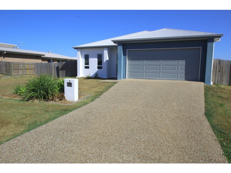 75 Foster Drive, Bundaberg North QLD 4670