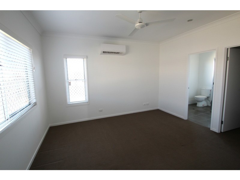 75 Foster Drive, Bundaberg North QLD 4670