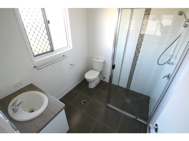 75 Foster Drive, Bundaberg North QLD 4670