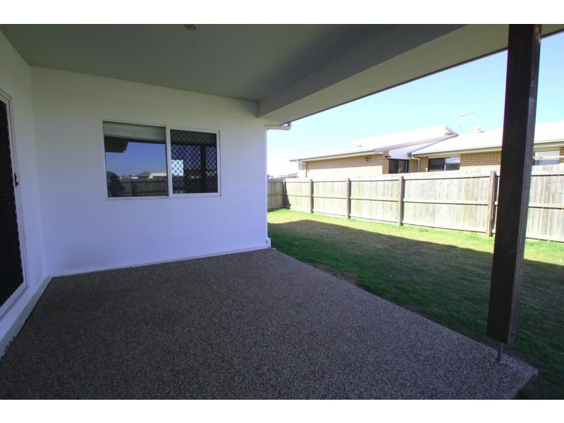 75 Foster Drive, Bundaberg North QLD 4670
