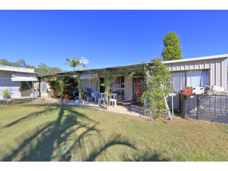 606 Booyan Road, Moore Park Beach QLD 4670