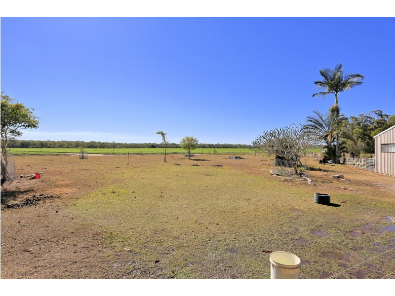 606 Booyan Road, Moore Park Beach QLD 4670