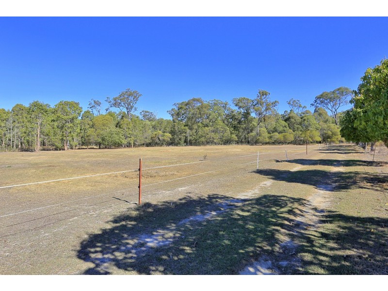 606 Booyan Road, Moore Park Beach QLD 4670