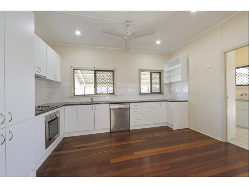 7 Nielsen Street, Svensson Heights QLD 4670