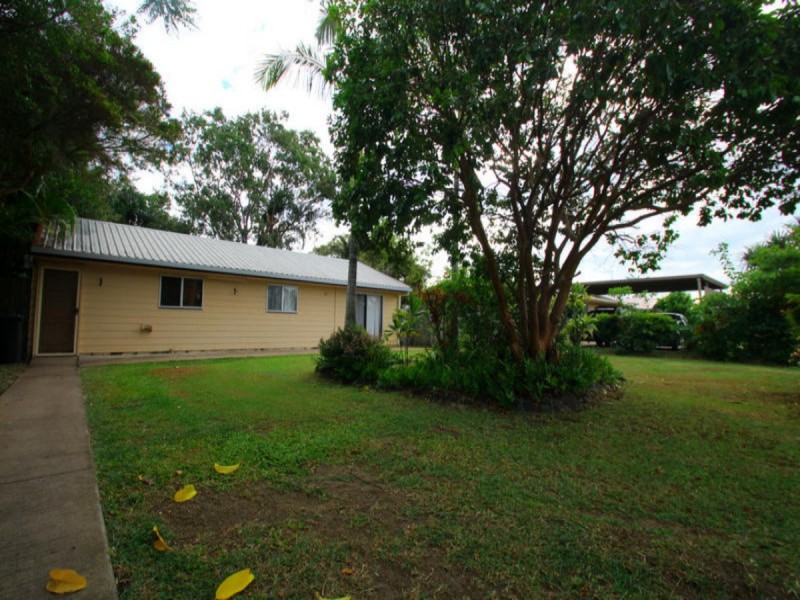 41 Shell Street, Burnett Heads QLD 4670