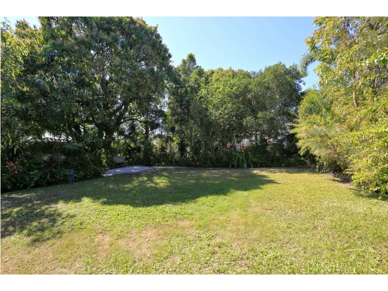 7 McCracken Street, Walkervale QLD 4670