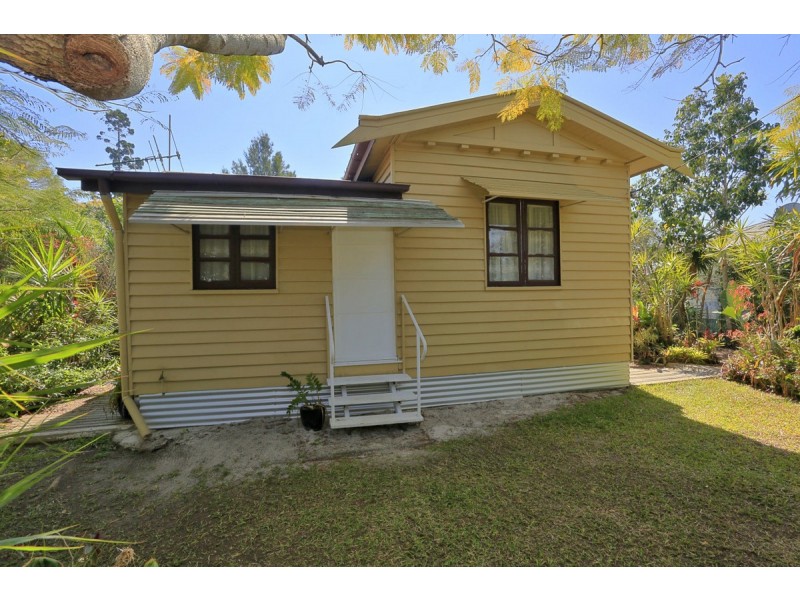 7 McCracken Street, Walkervale QLD 4670