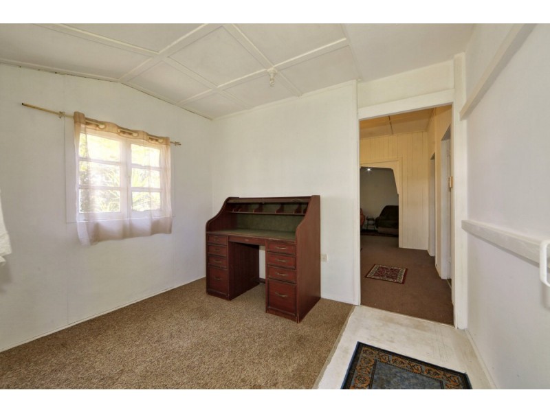 7 McCracken Street, Walkervale QLD 4670