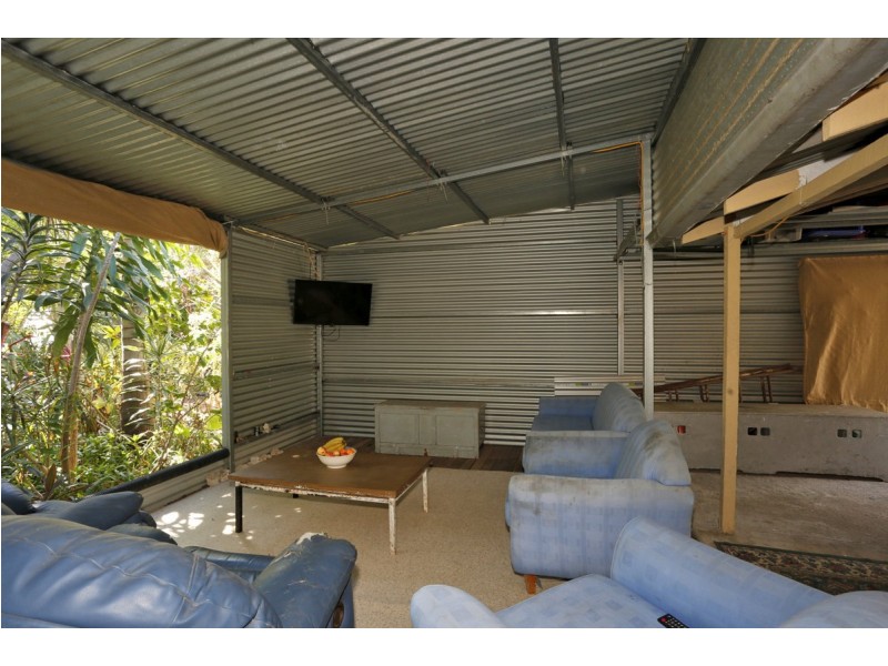 7 McCracken Street, Walkervale QLD 4670