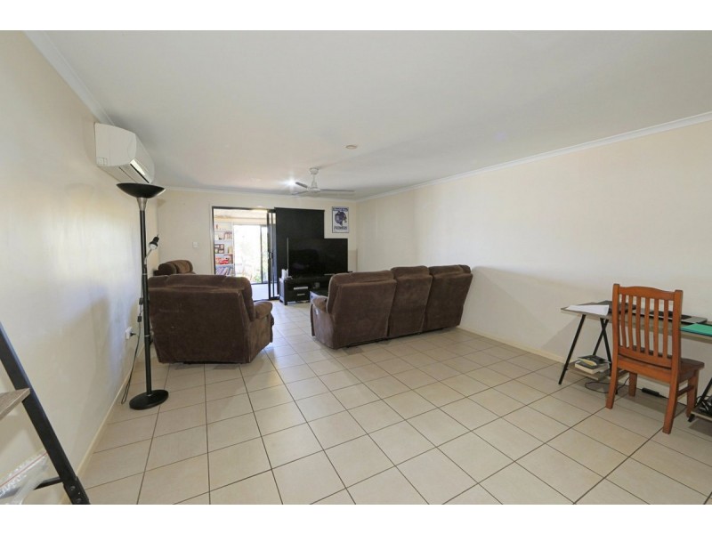 2/12 Cauchi Court, Avoca QLD 4670