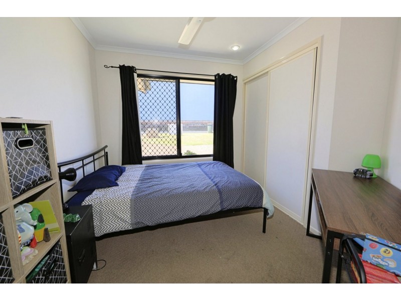 2/12 Cauchi Court, Avoca QLD 4670