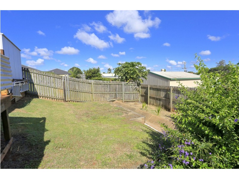 2/12 Cauchi Court, Avoca QLD 4670