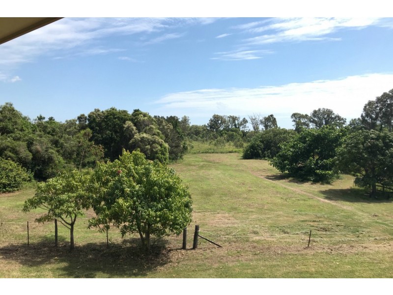 99 Patersons Road, Gooburrum QLD 4670
