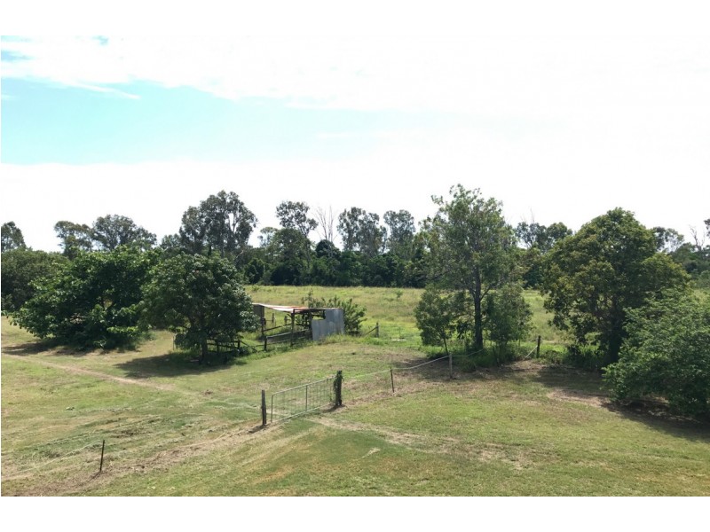 99 Patersons Road, Gooburrum QLD 4670