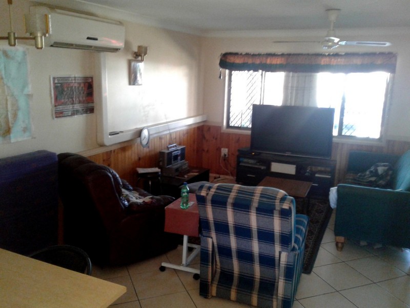 1/15 Pitt Street, Bundaberg South QLD 4670