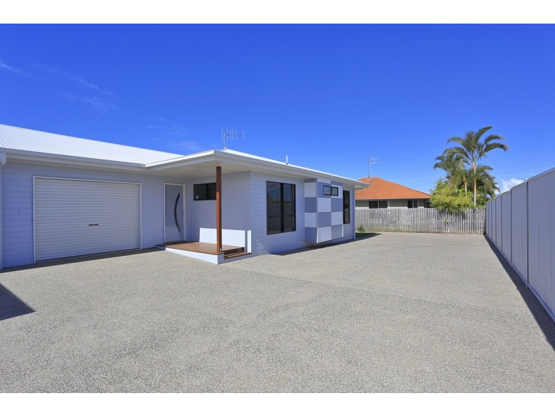 Unit 1 & 2/157a Hughes Road, Bargara QLD 4670