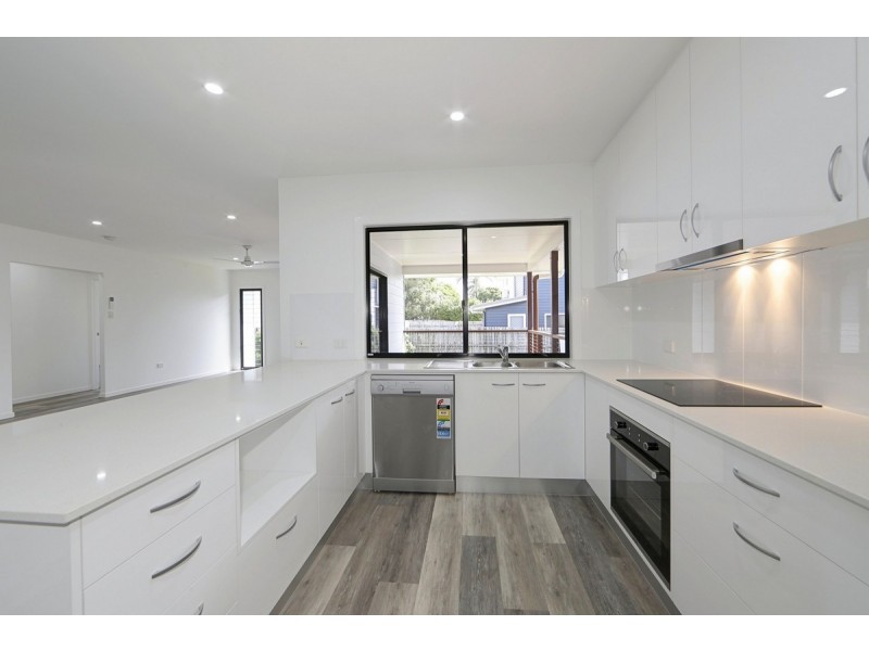 Unit 1 & 2/157a Hughes Road, Bargara QLD 4670