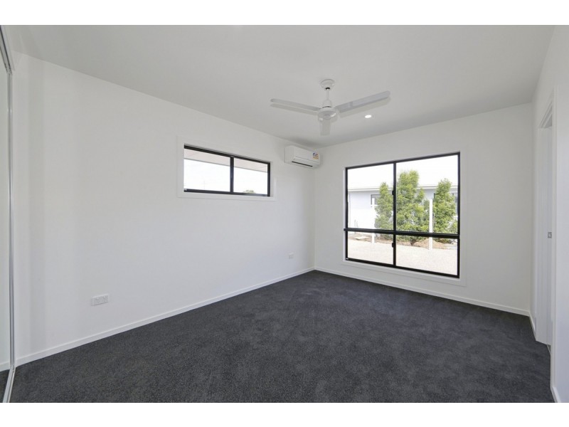 Unit 1 & 2/157a Hughes Road, Bargara QLD 4670