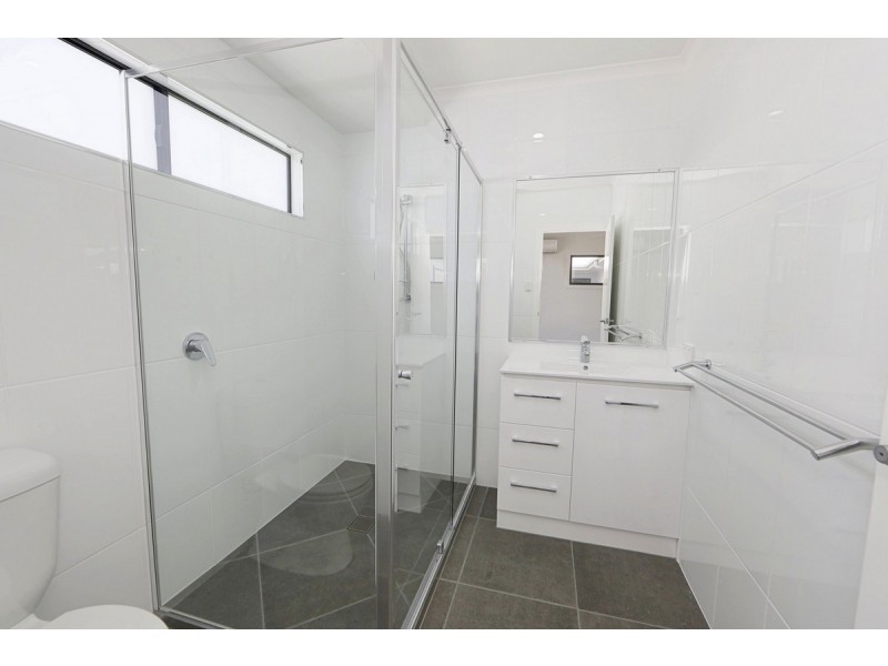 Unit 1 & 2/157a Hughes Road, Bargara QLD 4670