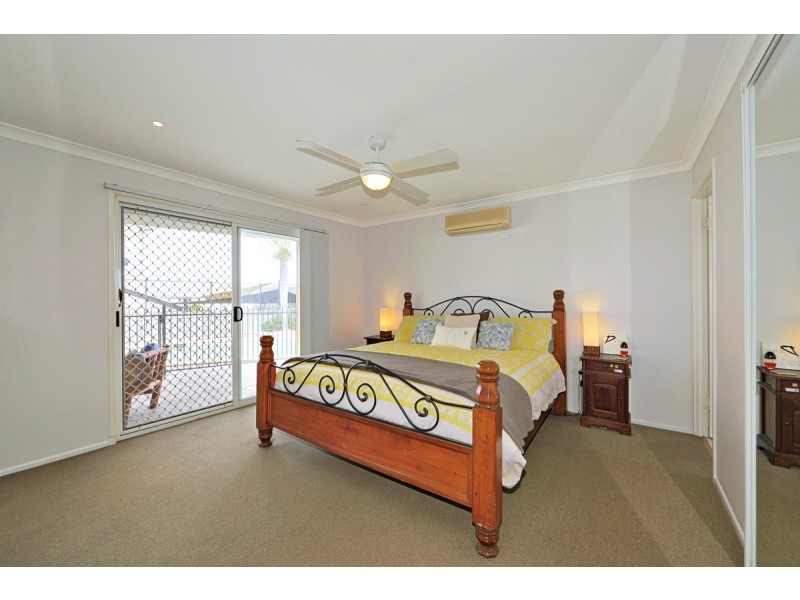 131 Barolin Esplanade, Coral Cove QLD 4670