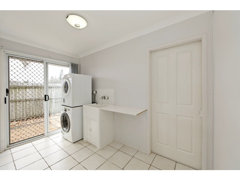 131 Barolin Esplanade, Coral Cove QLD 4670