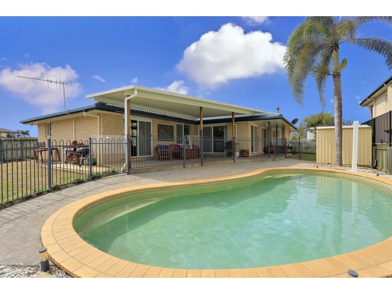131 Barolin Esplanade, Coral Cove QLD 4670